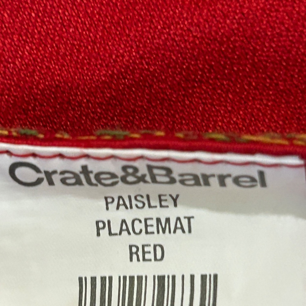 Crate & Barrel Set of 6 Red Paisley Placemats - Picture 6 of 7